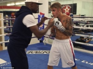 1413532512907_wps_9_justin_bieber_boxing_with