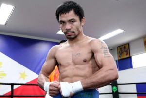 Pacquiao_trains_150422_003a