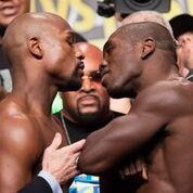 Mayweather_Berto Weigh In