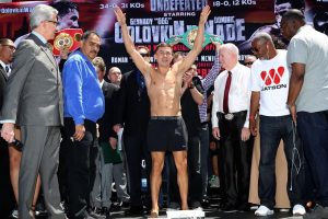 ---   Photo Credit : Chris Farina -  K2 Promotions  April 22, 2016 , Los Angeles, Ca. ---   Boxing Superstar and Unified World Middleweight Champion Gennady "GGG" Golovkin, 34-0 (31KO’s) and  Undefeated Mandatory Challenger Dominic Wade, 18-0 (12KO’s) weigh in Friday in Los Angeles, California.  Boxing Superstar and Undefeated, Unified World Middleweight Champion Gennady, “GGG” Golovkin, 34-0 (31KO’s) will defend his titles (WBA, IBF, IBO and WBC “Interim’) against Undefeated Mandatory Challenger Dominic Wade, 18-0 (12KO’s) on Saturday, April 23 at the Fabulous Forum in the main event at UNDEFEATED.  Co-featured will be Consensus #1 Pound-For-Pound Fighter and WBC Flyweight World Champion Roman “Chocolatito” Gonzalez, 44-0 (38KO’s) battling World Ranked Contender McWilliams Arroyo, 16-2 (14KO’s) of Puerto Rico.  Both bouts will be televised Live on HBO World Championship Boxing® beginning at 10:00 p.m. ET/7:00 p.m. PT. Tickets for UNDEFEATED, priced at $400, $300, $200, $100, $60 and $30, are now on sale through Ticketmaster (Ticketmaster.com, 1-800-745-3000) and the Forum Box Office.  Golovkin vs. Wade is promoted by K2 Promotions, GGG Promotions and in association with TGB Promotions. Gonzalez vs. McWilliams is presented by K2 Promotions in association with Teiken Promotions and PR Best Boxing Promotions.