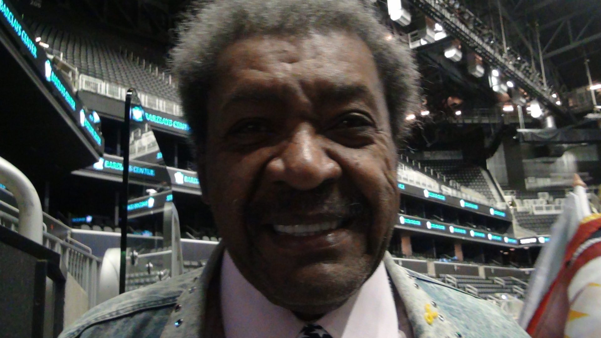 King of the Podium Don King back in his element at heavyweight news