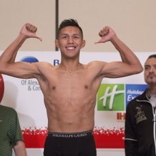 Houston-Native Miguel Flores Fights in Hometown Against Mexico's Luis ...